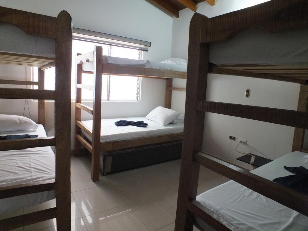 Hostal Casa Paraiso Medellín Rom bilde