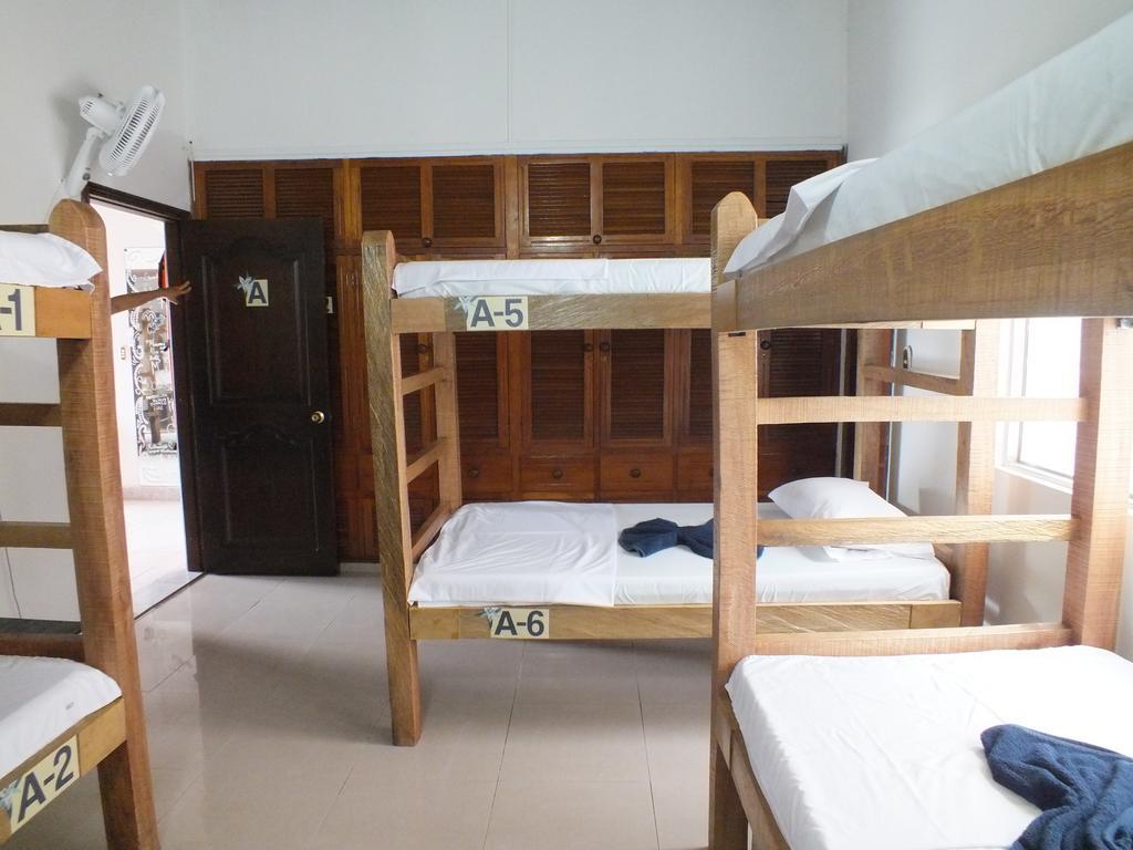 Hostal Casa Paraiso Medellín Rom bilde