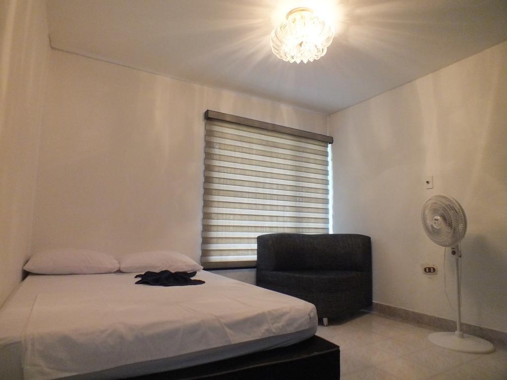 Hostal Casa Paraiso Medellín Rom bilde